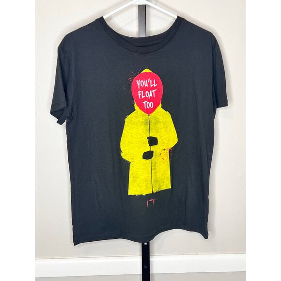 IT Pennywise You’ll Float Too Red Balloon Black Short Sleeve Graphic Tee NWOT - Picture 1 of 5